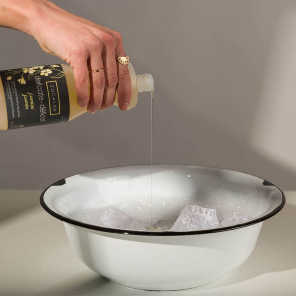 Płyn do prania wełny Eucalan 500 ml - obrazek 2