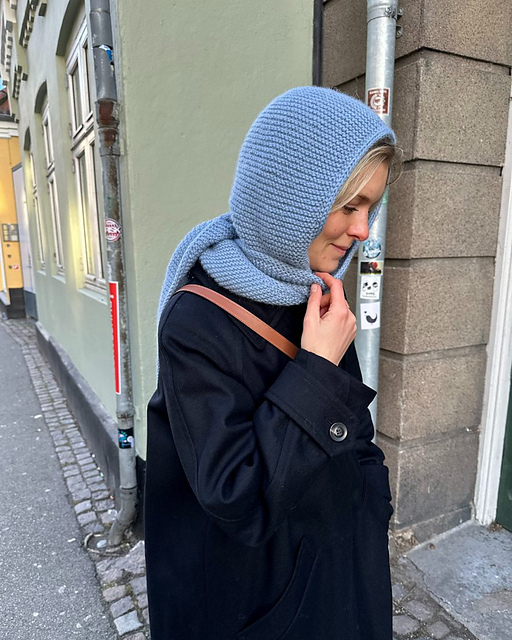 Sophie Hood by PetiteKnit